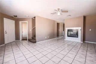 Photo #4: 2127500 Listing