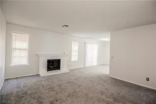 Photo #2: 2127504 Listing 