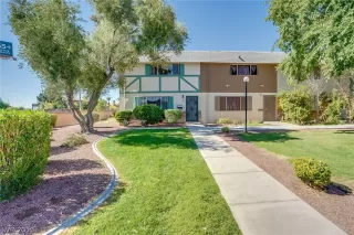 Photo #1: 2127587 Listing 