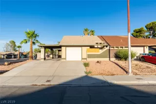 Photo #1: 2127717 Listing