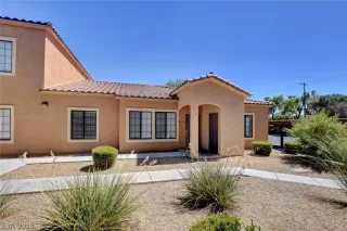 Photo #2: 2127718 Listing