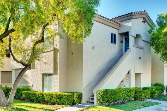 MLS: 2127746 Condo For Sale