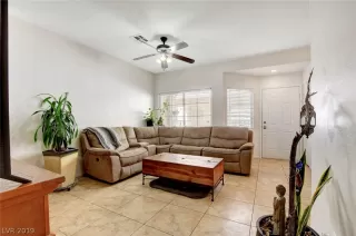 Photo #5: 2127762 Listing 