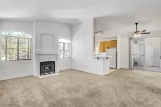 Photo #3: 2127780 Listing