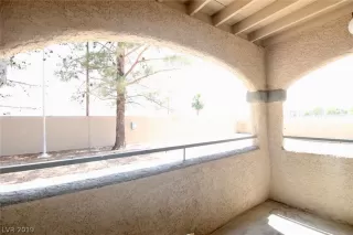 Photo #2: 2127880 Listing