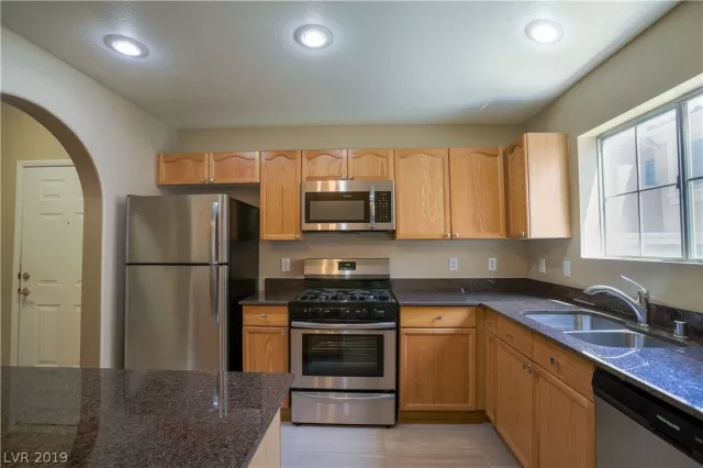 MLS: 2127925 Condo For Sale