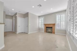 Photo #1: 2128033 Listing