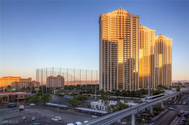 MLS: 2128177 Condo For Sale