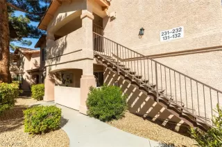 Photo #1: 2128267 Listing 