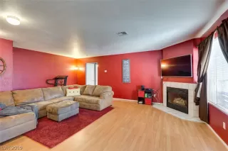 Photo #6: 2128267 Listing 