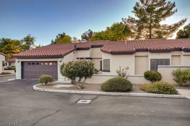 MLS: 2128268 Condo For Sale