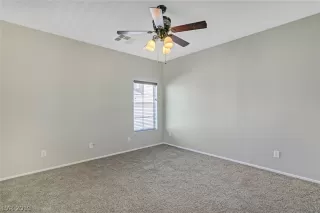 Photo #5: 2128270 Listing 