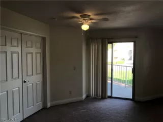 Photo #2: 2128281 Listing