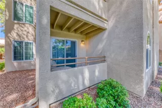 Photo #1: 2128307 Listing 