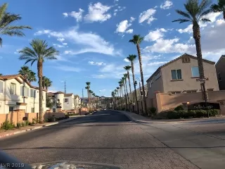 Photo #3: 2128322 Listing