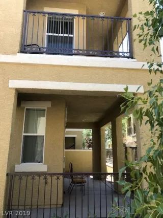 Photo #6: 2128322 Listing