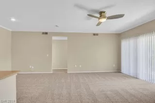 Photo #2: 2128425 Listing