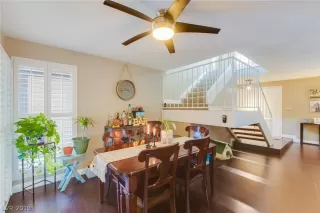 Photo #3: 2128595 Listing