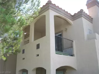 Photo #1: 2128797 Listing