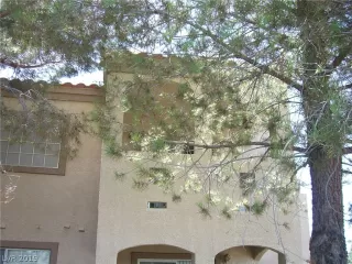 Photo #2: 2128797 Listing