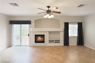 Photo #2: 2128827 Listing 