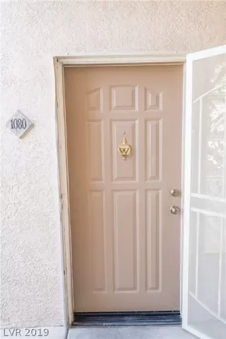 Photo #1: 2128924 Listing 