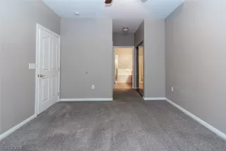 Photo #2: 2128975 Listing 