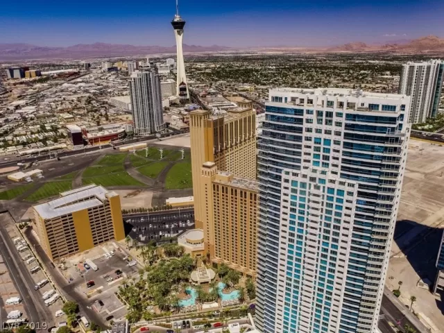 MLS: 2128994 Condo For Sale