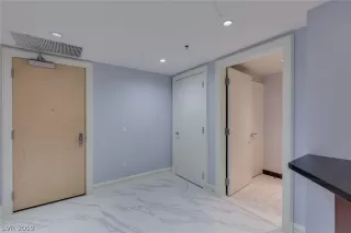 Photo #2: 2128994 Listing