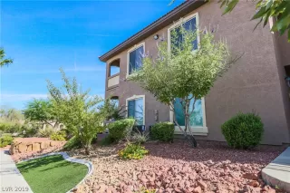 Photo #1: 2129068 Listing 