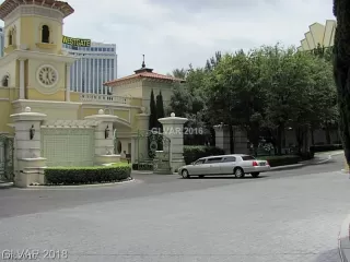 Photo #2: 2129099 Listing 