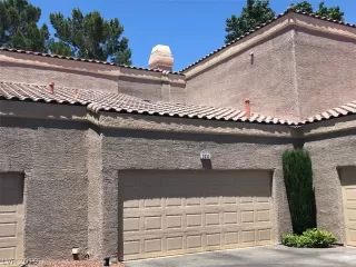 Photo #6: 2129122 Listing