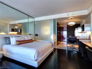 Photo #5: 2129142 Listing 