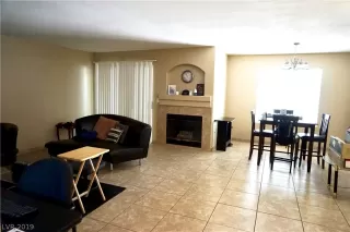 Photo #2: 2129217 Listing