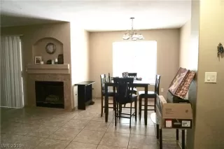 Photo #3: 2129217 Listing