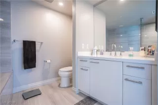 Photo #5: 2129280 Listing 