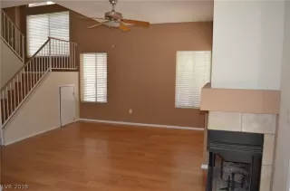 Photo #4: 2129308 Listing 