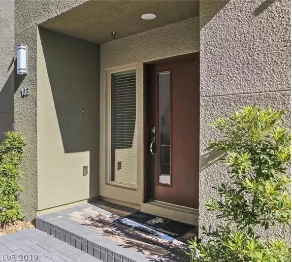 MLS: 2129563 Condo For Sale