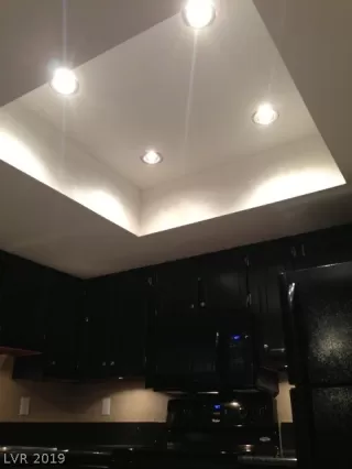 Photo #6: 2129590 Listing 