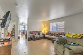 Photo #2: 2129619 Listing 