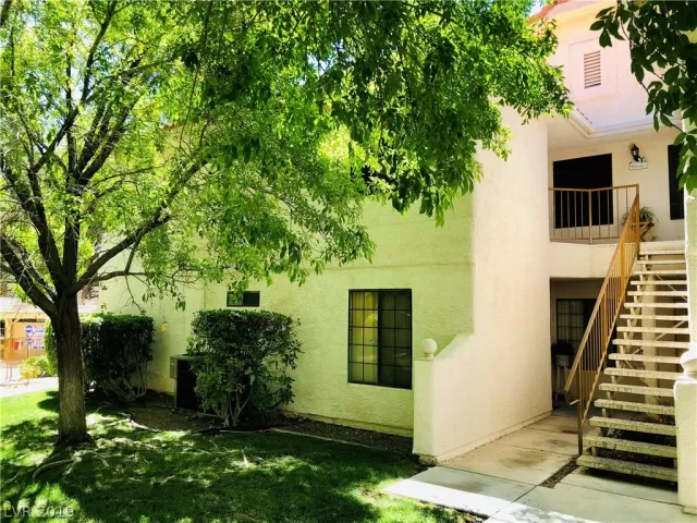 MLS: 2129637 Condo For Sale