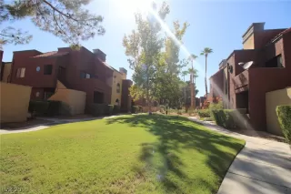 Photo #3: 2129650 Listing