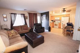 Photo #3: 2129658 Listing 