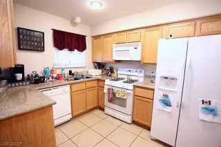 Photo #5: 2129658 Listing 