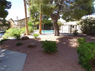 Photo #1: 2129791 Listing