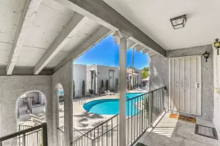 Photo #1: 2129956 Listing