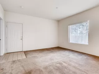 Photo #2: 2129967 Listing