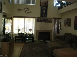 Photo #5: 2129976 Listing 