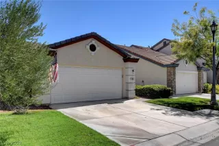 Photo #2: 2130147 Listing