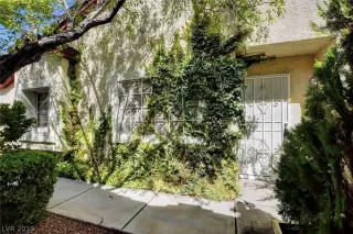 Photo #5: 2130147 Listing